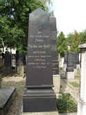 Regensburg Friedhof 274.jpg (93283 Byte)
