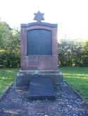 Nieder-Florstadt Friedhof 140.jpg (66442 Byte)
