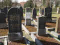 Kirchhain Friedhof 114.jpg (110556 Byte)