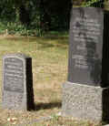 Egelsbach Friedhof 179a.jpg (121241 Byte)