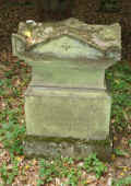 Heusenstamm Friedhof 200.jpg (93350 Byte)