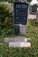 Laupheim Friedhof 163.jpg (93925 Byte)