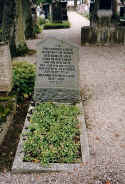 Laupheim Friedhof 173.jpg (94880 Byte)