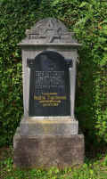 Gauting Friedhof 214.jpg (162064 Byte)