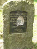 Hebenshausen Friedhof 166.jpg (139933 Byte)