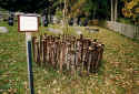 Buttenhausen Friedhof 160.jpg (104270 Byte)