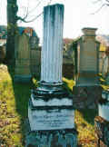 Pflaumloch Friedhof 14010.jpg (131876 Byte)