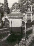 Bad Kissingen Friedhof BR 8-14.jpg (108811 Byte)