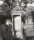 Bad Kissingen Friedhof BR 14-2.jpg (126867 Byte)