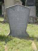 Schwanfeld Friedhof 107.jpg (95114 Byte)