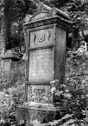Hechingen Friedhof 240.jpg (85598 Byte)