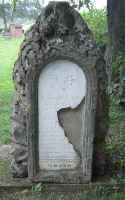 Busenberg Friedhof 109.jpg (85077 Byte)
