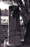 Hockenheim Friedhof04.jpg (116808 Byte)