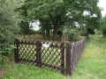 Meddersheim Friedhof 150.jpg (127536 Byte)