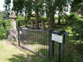 Mengeringhausen Friedhof 150.jpg (130807 Byte)