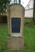 Luetz Friedhof 432.jpg (118057 Byte)