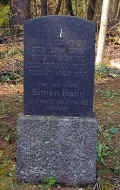 Puderbach Friedhof 436.jpg (174051 Byte)
