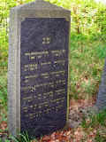 Niedermittlau Friedhof reSte 003.jpg (176926 Byte)