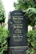 Woerrstadt Friedhof 0102.jpg (120153 Byte)