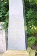 Meiningen Friedhof 107.jpg (47832 Byte)
