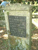 Haingründau Friedhof 100.jpg (55435 Byte)